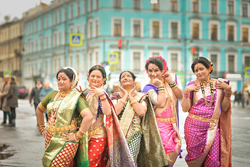 Lavani Ke Rang by B Spot Productions offers a glimpse into the lives of traditional Sangeet Bari Lavani artists